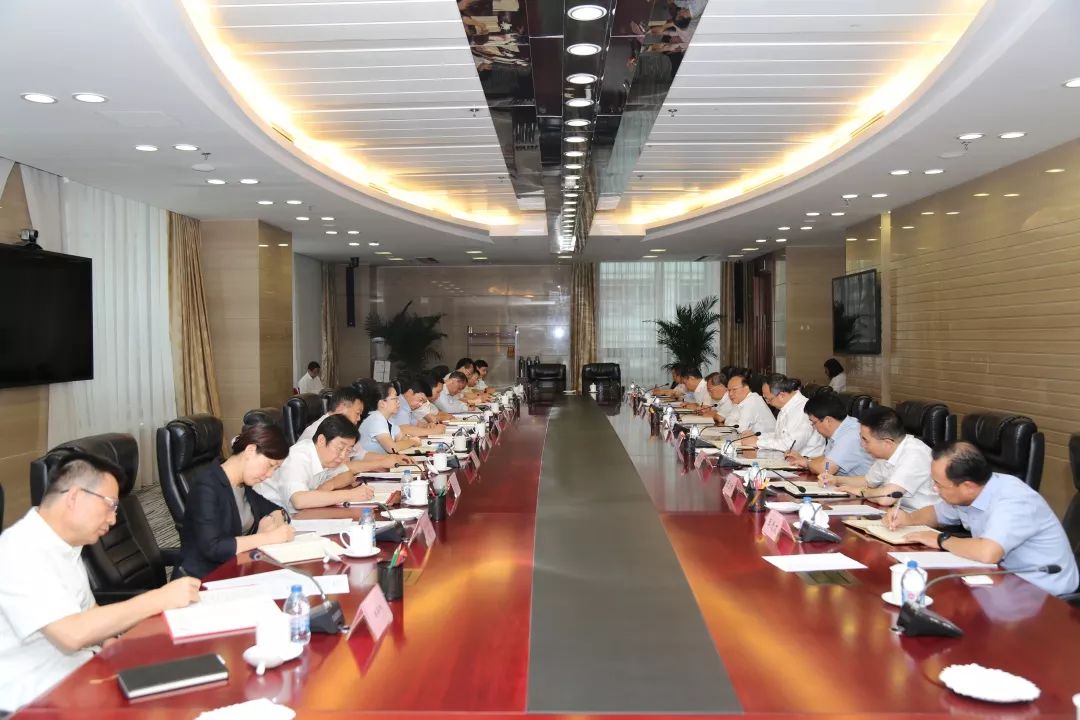【不忘初心、牢記使命&lt;18&gt;】亮劍！與形式主義、官僚主義作堅(jiān)決斗爭——黨組開展主題教育第二次集中學(xué)習(xí)研討